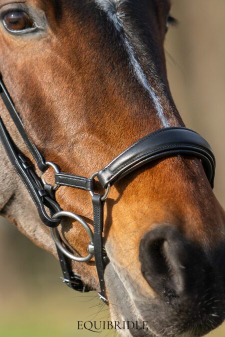 Equibridle anatomische lage neusriem Siro - zwart soft